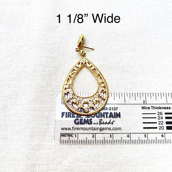 Penny Preville Diamond Pear Shape 18k Yellow Gold Stud Dangle Earrings, EUC - Picture 6 of 7